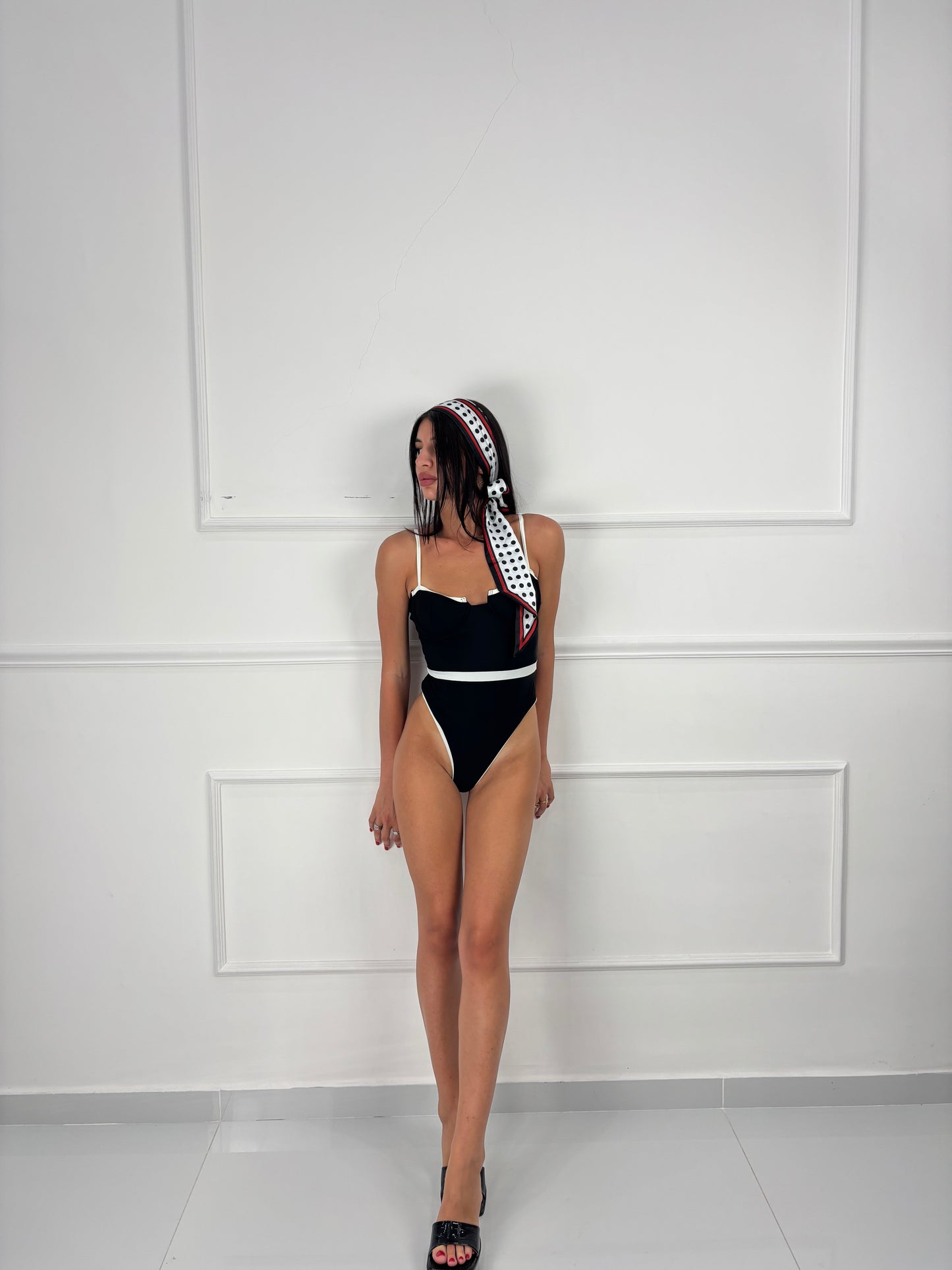 Monokini Shelly