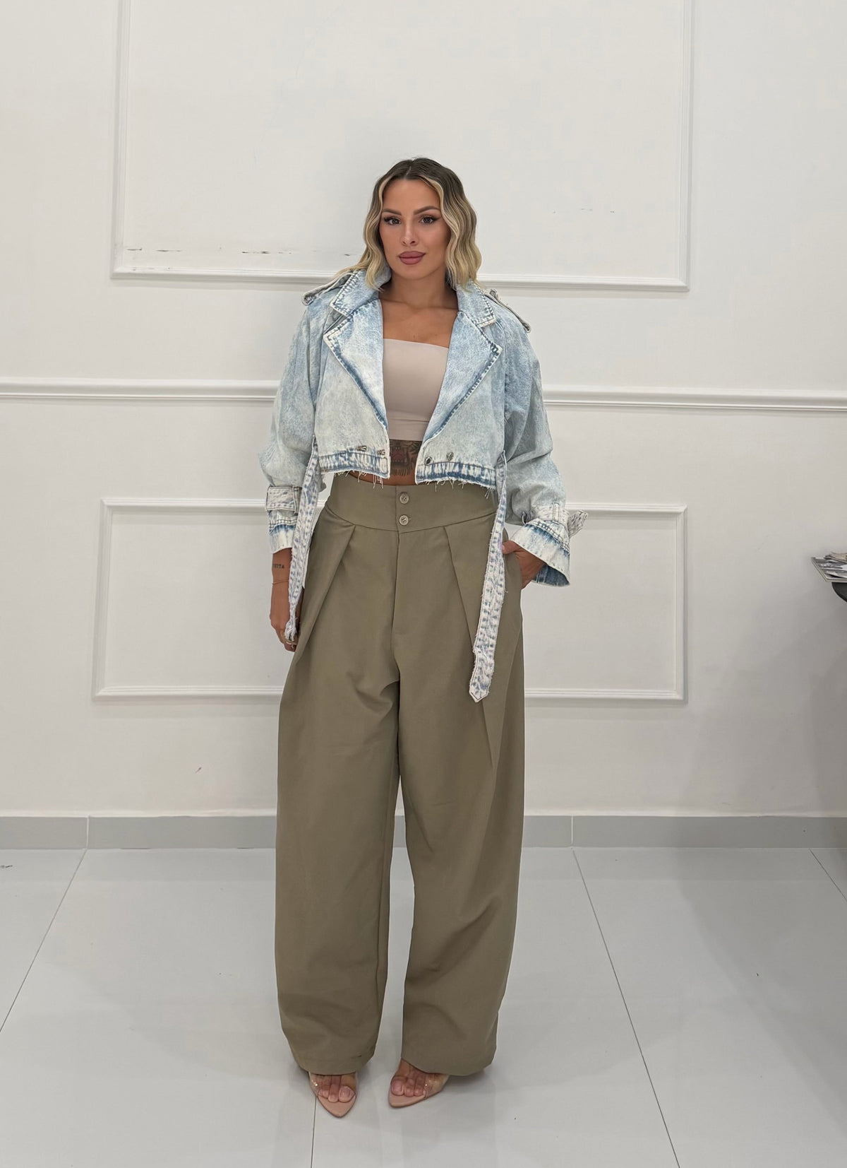 Giacca crop Rihanna