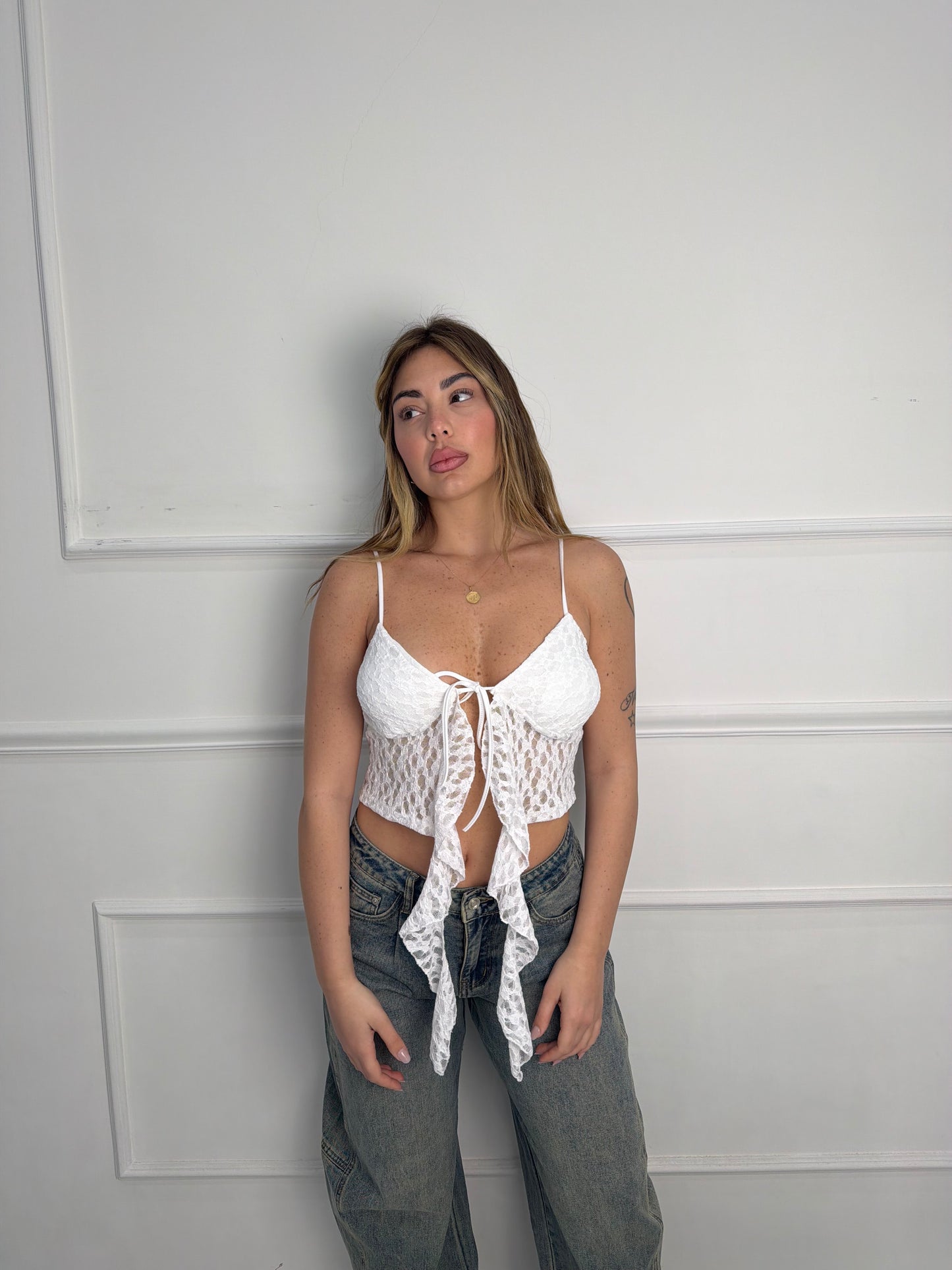 Top in pizzo Bianco