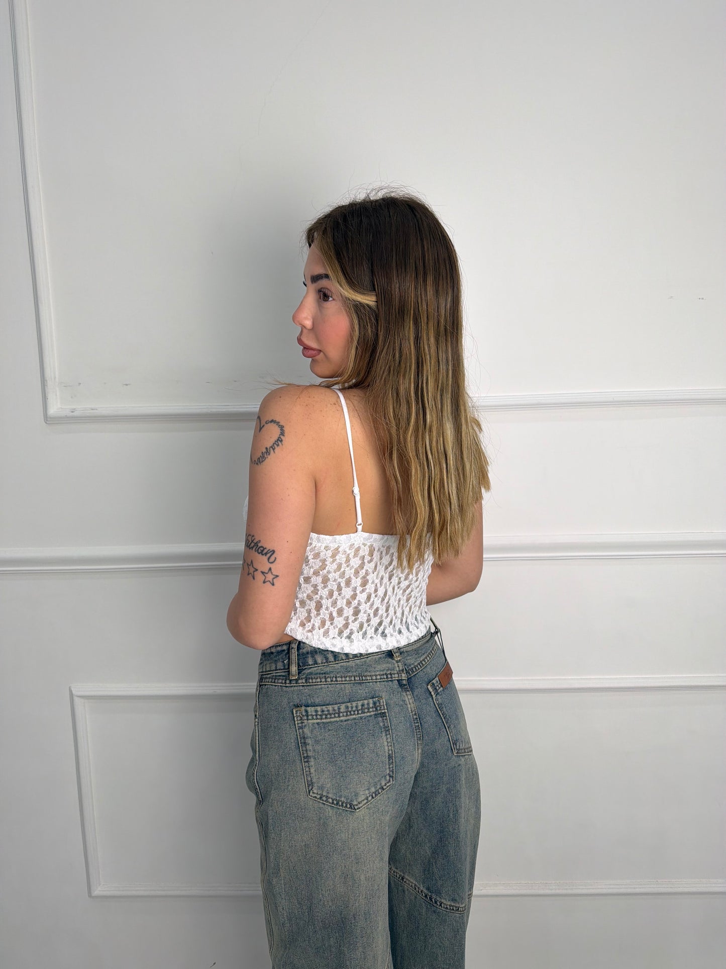 Top in pizzo Bianco