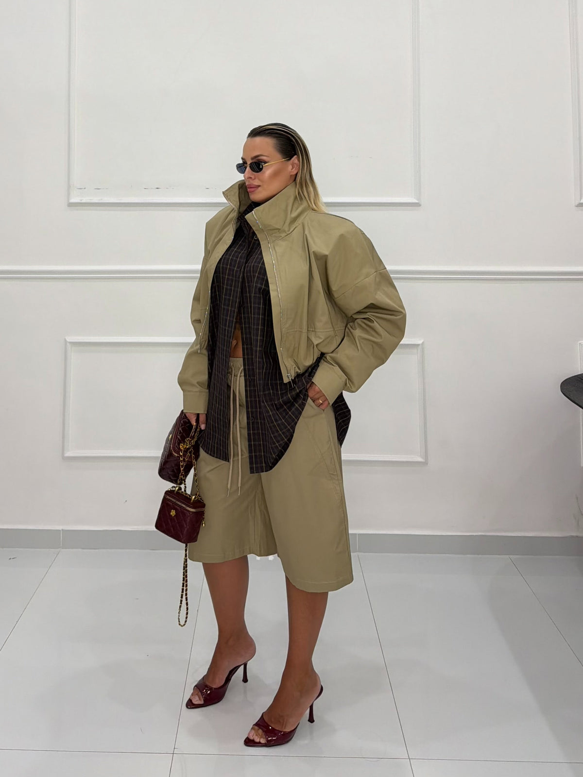 Bomber collo alto Beige