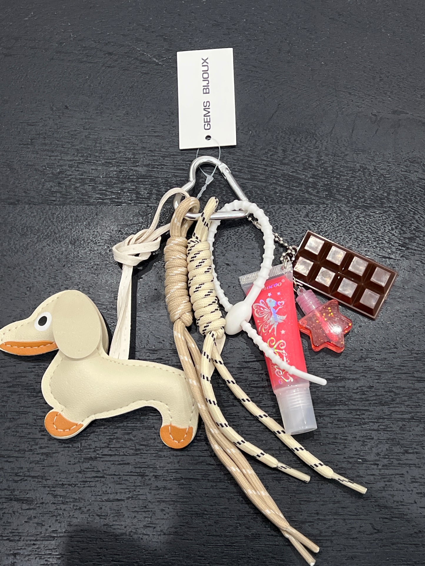 Charm + Lip gloss