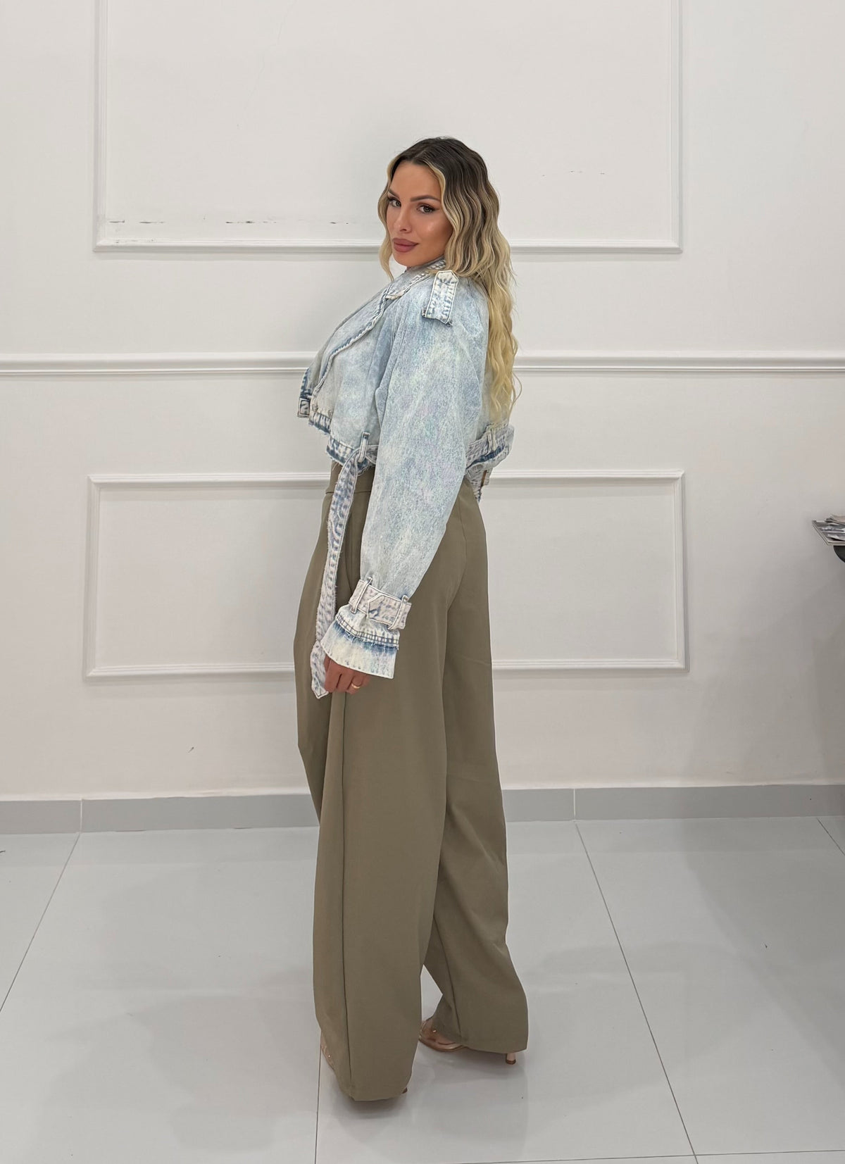 Giacca crop Rihanna